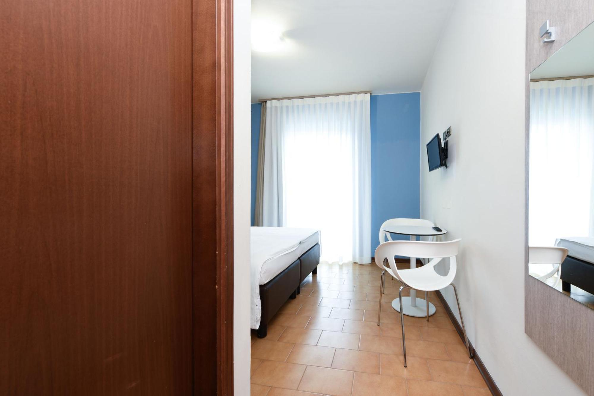 Hotel Bellavista ติญญาเล ภายนอก รูปภาพ